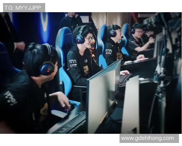 esports数据电竞比分分析RNG边路渗透策略与战术解析助力团队胜利